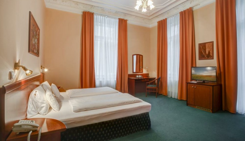 Hotel WESTEND Mariánské Lázně - Dvoulůžkový pokoj s balkonem, Dvoulůžkový pokoj 